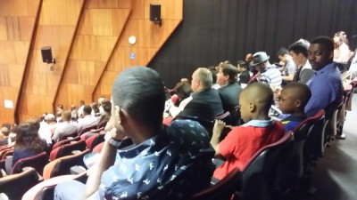 Individuals listening to the 2016 Skilled Migrants Professionals Seminar event